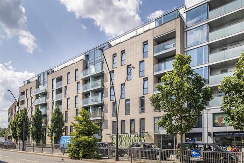Flat 50, Jubilee House Station Approach, Epsom, KT19 8EU