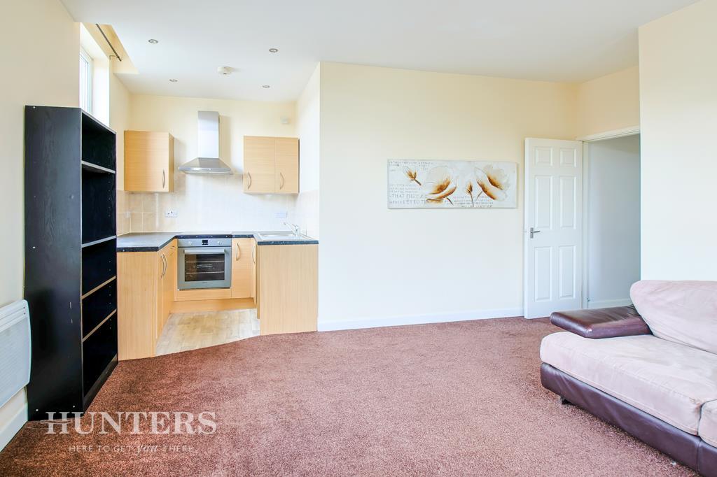Lounge to Kitchen
