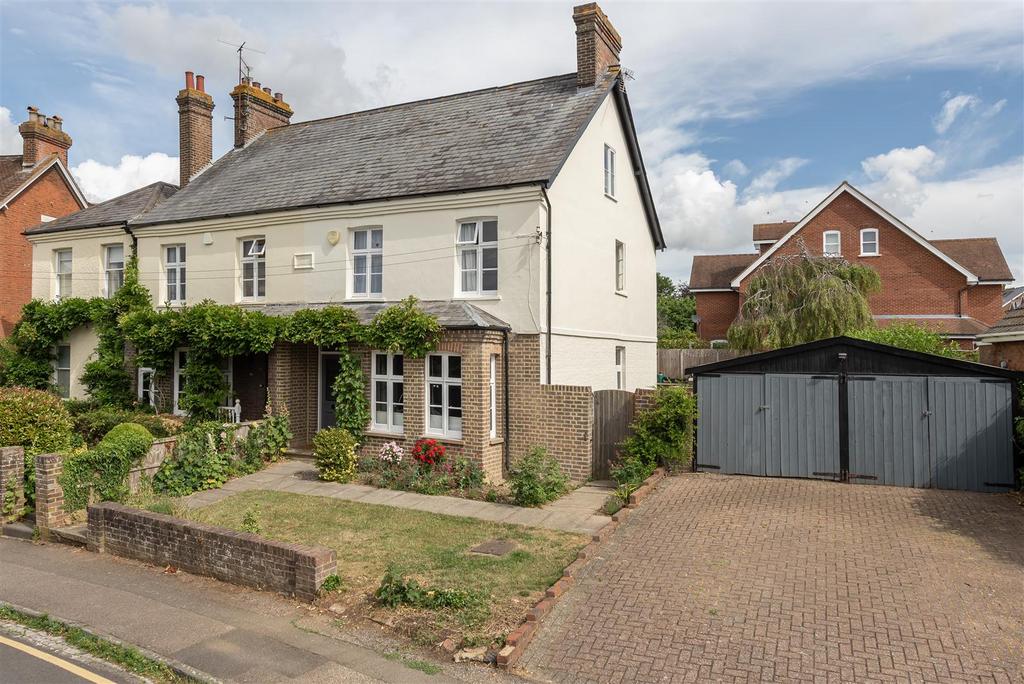 Townsend Road, Harpenden 5 bed semidetached house for sale £1,250,000