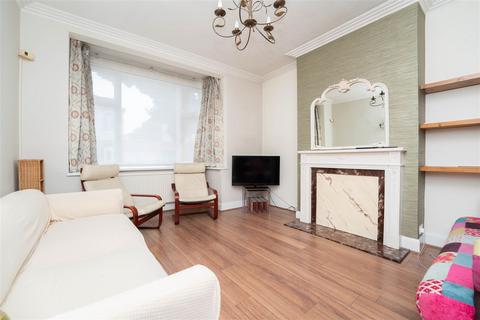 38 Clitherow Avenue, London, W7 2BH