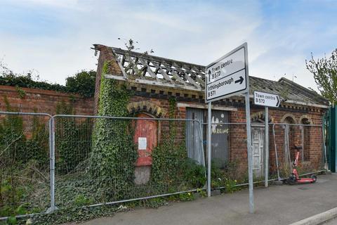 Detached house for sale, Midland Road, Wellingborough