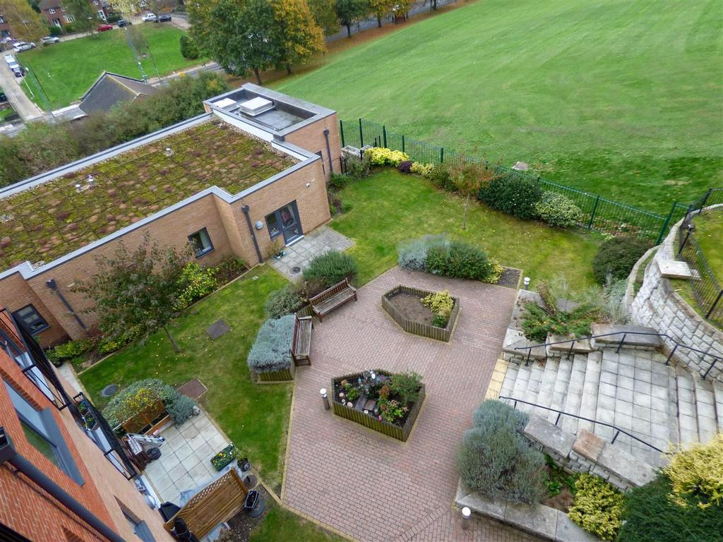Communal gardens