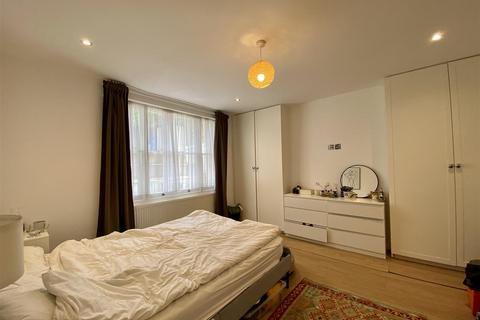 2 bedroom flat for sale, Coningham Road, London W12