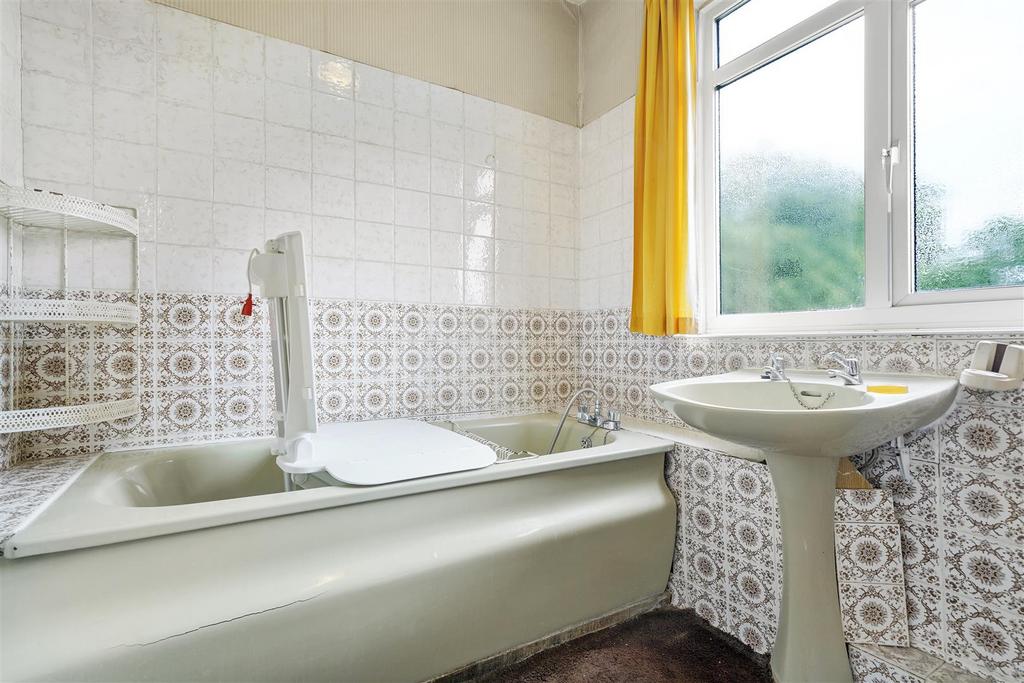 33 St. Andrews Avenue - e NNbd PFZdfp Zbu6rz Jz8.jpg
