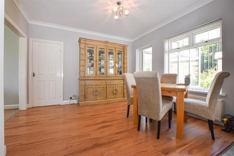 33 Braids Walk, Kirk Ella, Hull, HU10 7PB