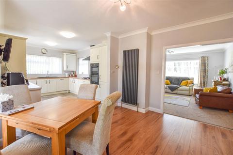 33 Braids Walk, Kirk Ella, Hull, HU10 7PB