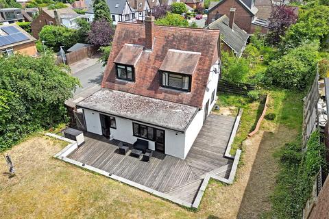 3 bedroom house for sale - Scotland Road, Buckhurst Hill IG9