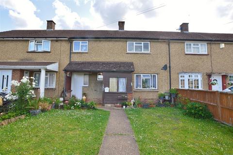 3 bedroom terraced house for sale, The Cherries Wexham