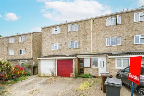 66 Wyemead Crescent, London, E4 6HW