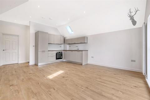 1 bedroom flat to rent - Westbury Lane, Buckhurst Hill IG9