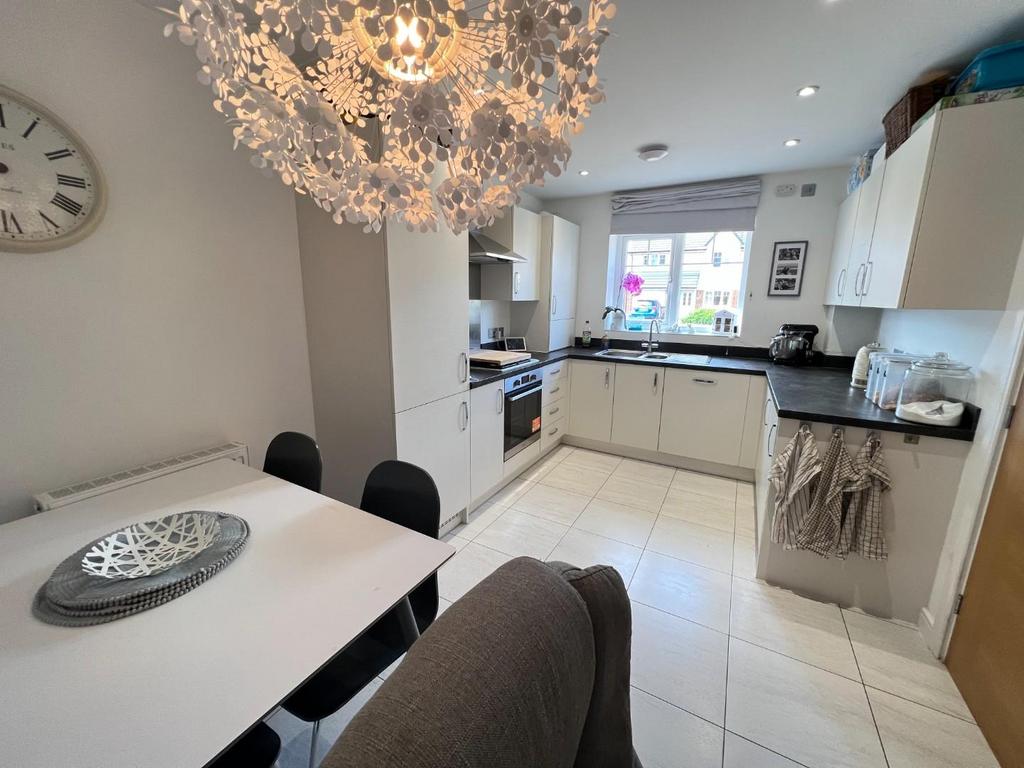 Marsh Way, Auckland Park, Auckland 3 bed semidetached house for