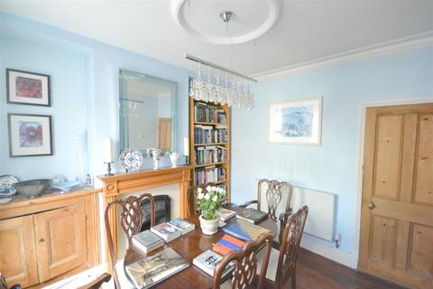 243 Avenue Road Extension, Leicester, LE2 3ER