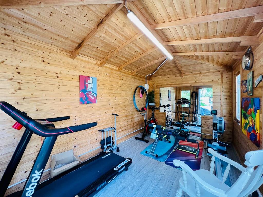 Summer House/gym