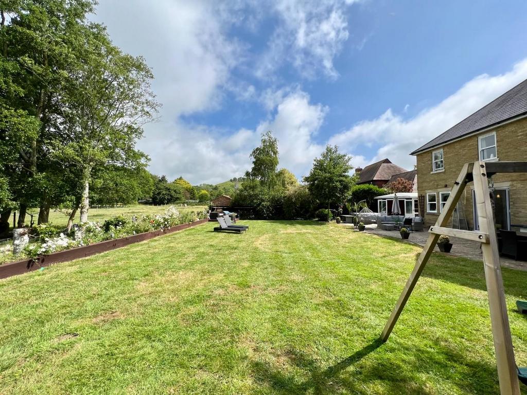 Rear Gardens