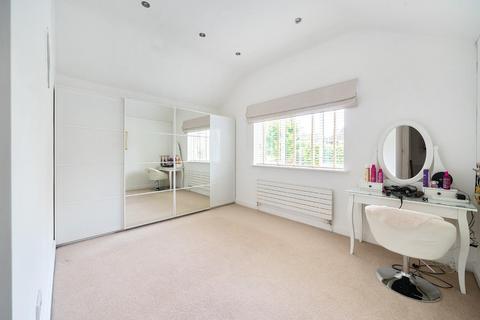 6 Oak Ridge, Wetherby, LS22 6GT