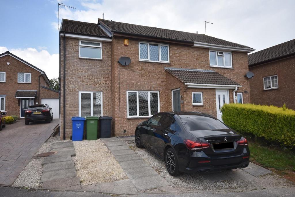 Kidsley Close, Linacre Woods, Chesterfield, S40 4XA 3 bed semidetached