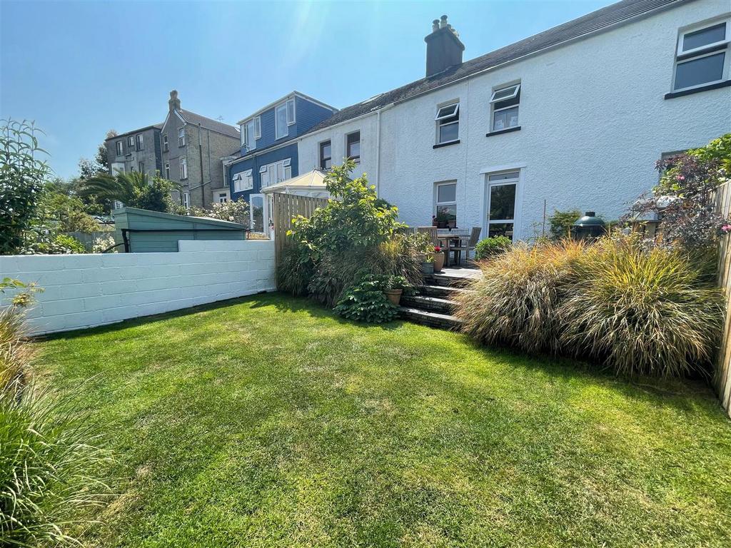Upper Church Park, Mumbles, Swansea 3 bed terraced house for sale £