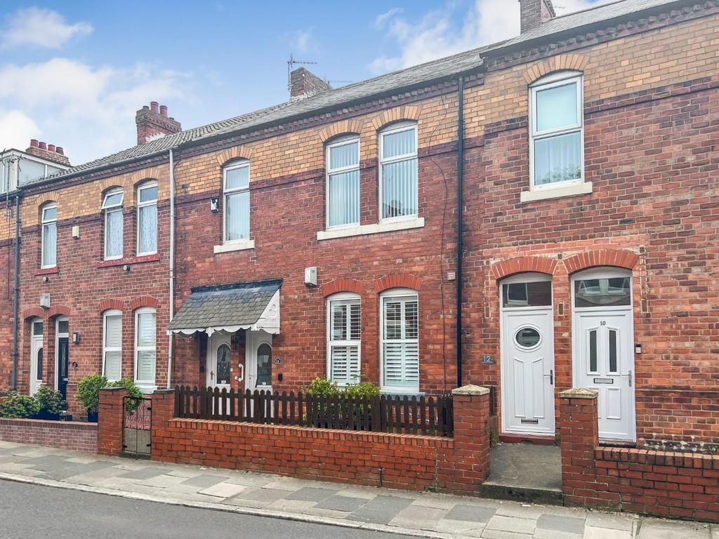 Lansdowne Terrace, North Shields 2 bed property for sale £135,000