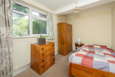 2 bedroom flat for sale, Highgate Road, Dartmouth Park NW5