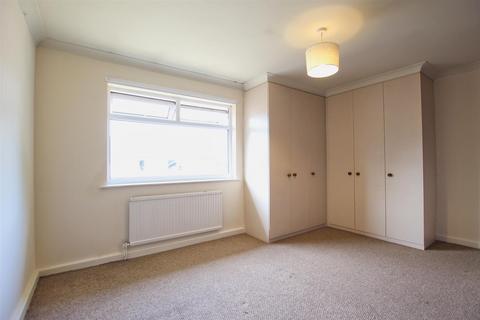 20 Beckside, Hornsea, HU18 1RT
