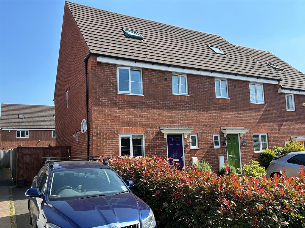 Old College Avenue, Oldbury 4 bed end of terrace house for sale £270,000