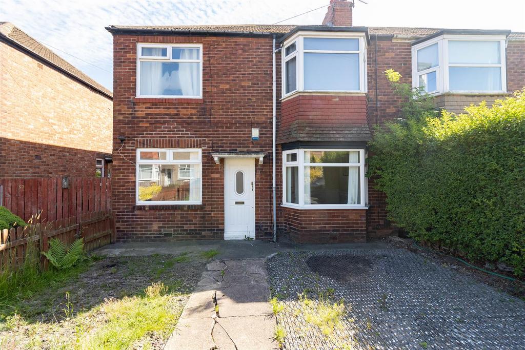 Deneholm, Wallsend 2 bed ground floor flat for sale £65,000