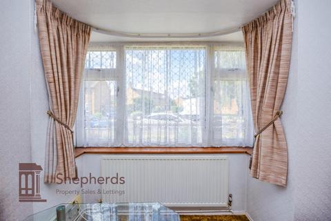 50 Wavell Close, Cheshunt, Waltham Cross, EN8 0LA