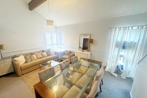 1 bedroom duplex to rent, Ramsthorn Grove, Walnut Tree, Milton Keynes