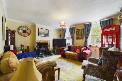 3 bedroom terraced house for sale - Newgate, Barnard Castle