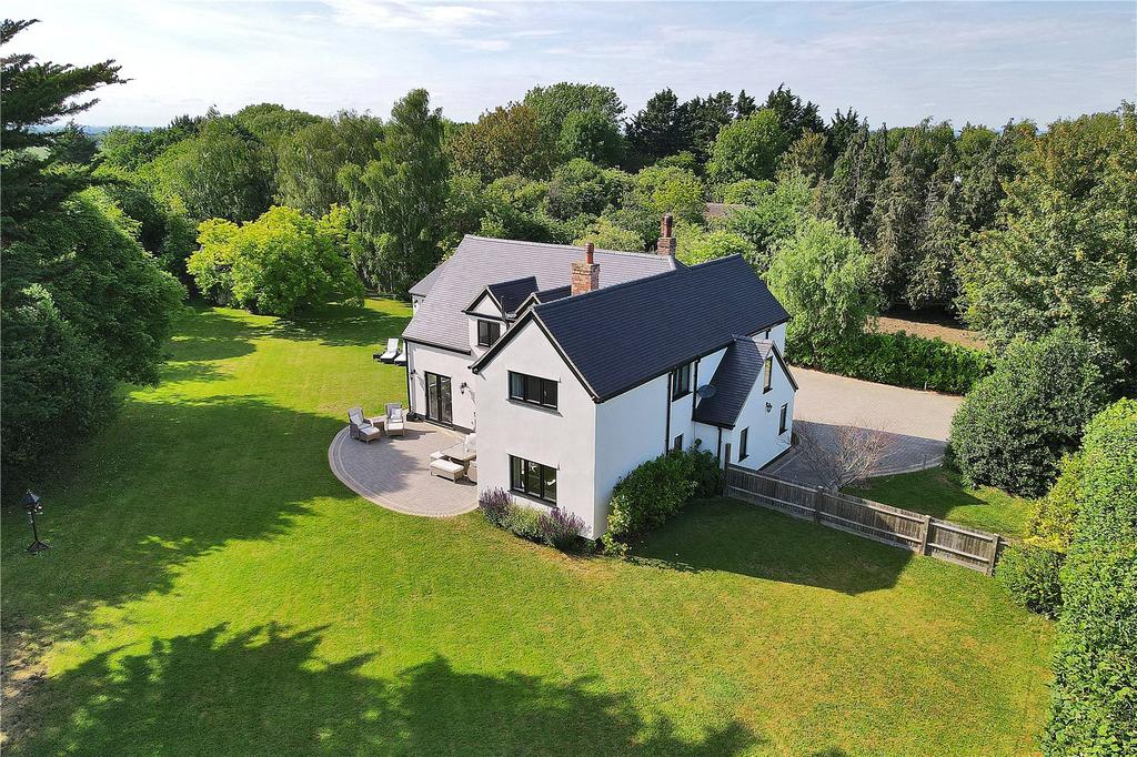 Ash Road, Hartley, Longfield, Kent, DA3 5 bed detached house for sale