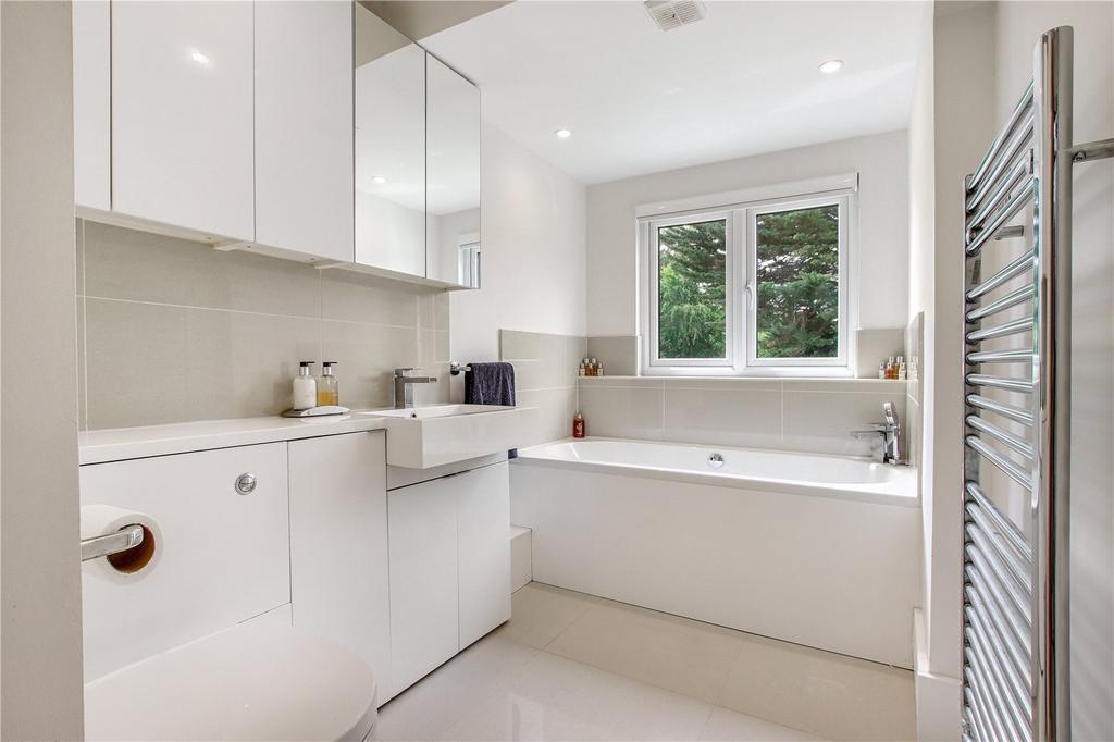 Ensuite