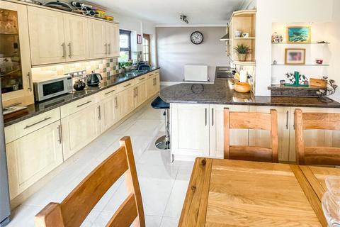 71 Gerllan, Tywyn, LL36 9DE