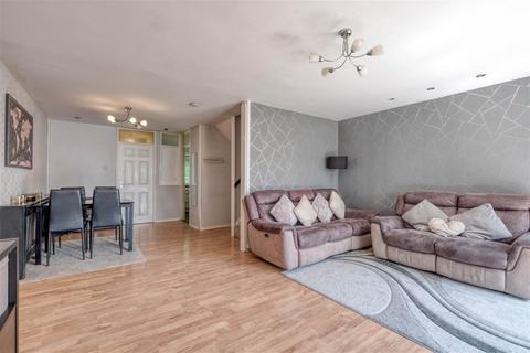 23 Belbroughton Close, Lodge Park, Redditch, B98 7NH