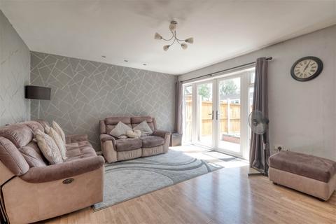 23 Belbroughton Close, Lodge Park, Redditch, B98 7NH