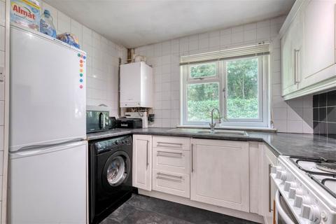 23 Belbroughton Close, Lodge Park, Redditch, B98 7NH