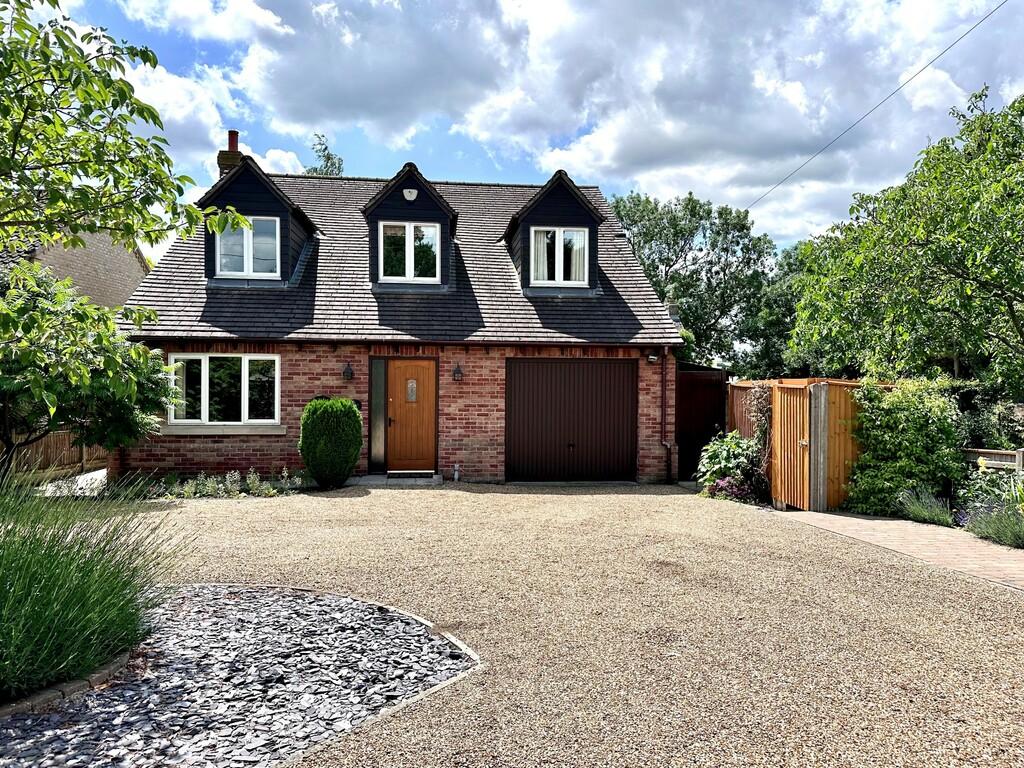 Hillrow, Haddenham, Ely, Cambridgeshire 4 bed detached house for sale