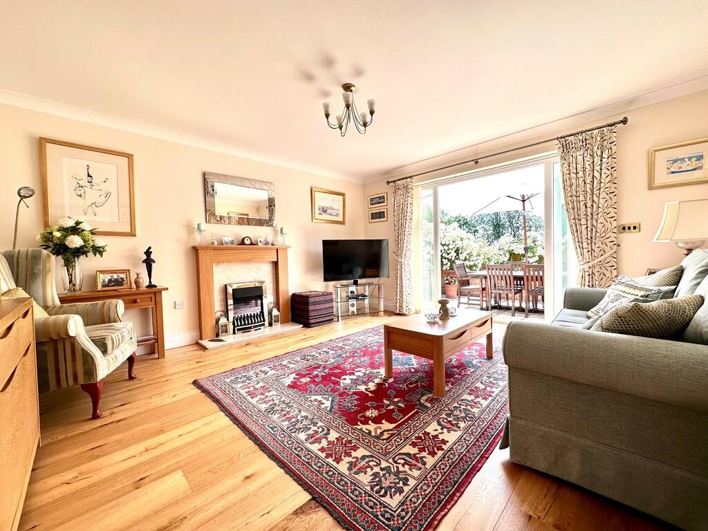 Hillrow, Haddenham, Ely, Cambridgeshire 4 bed detached house for sale