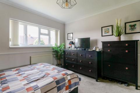 62 Addison Road, Enfield, EN3 5JU