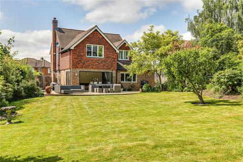 5 bedroom detached house to rent, Oast Road, Oxted, Surrey, RH8