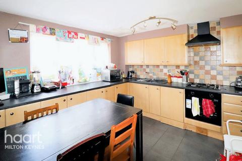 3 bedroom end of terrace house for sale, Wealdstone Place, Springfield