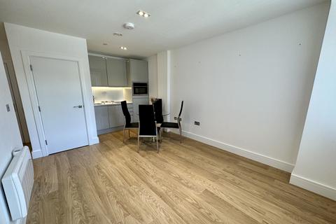 1 bedroom apartment for sale, Pinnacle House, Kings Langley, Hertfordshire, WD4