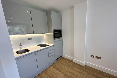 1 bedroom apartment for sale, Pinnacle House, Kings Langley, Hertfordshire, WD4