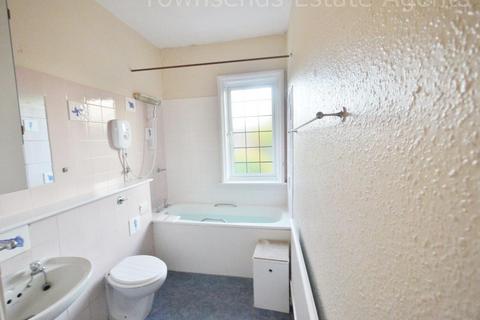 Flat 4, 18 Frithwood Avenue, Northwood, HA6 3LX