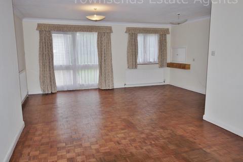10 Brookdene Drive, Northwood, HA6 3NS