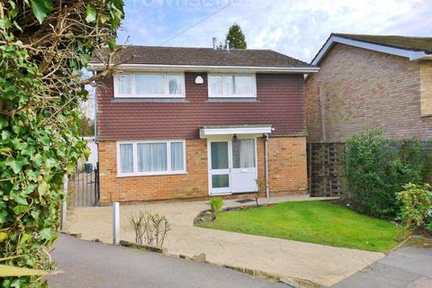 10 Brookdene Drive, Northwood, HA6 3NS