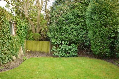 10 Brookdene Drive, Northwood, HA6 3NS
