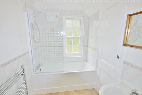 undefined, Hatch End, Pinner HA5