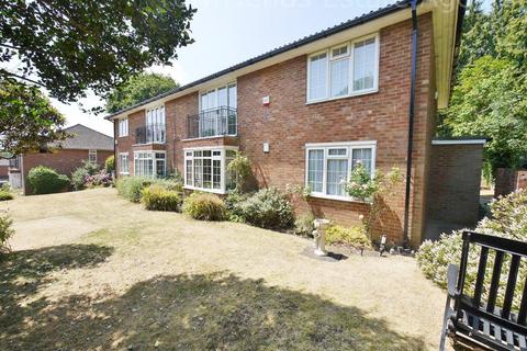 25 Wildoaks Close, Northwood, HA6 3NW