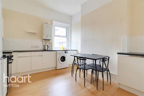 Flat share to rent, High Street, SM1