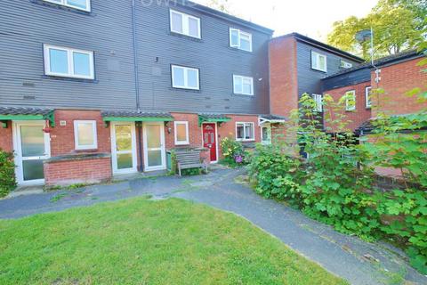 139 Myrtleside Close, Northwood, HA6 2GB